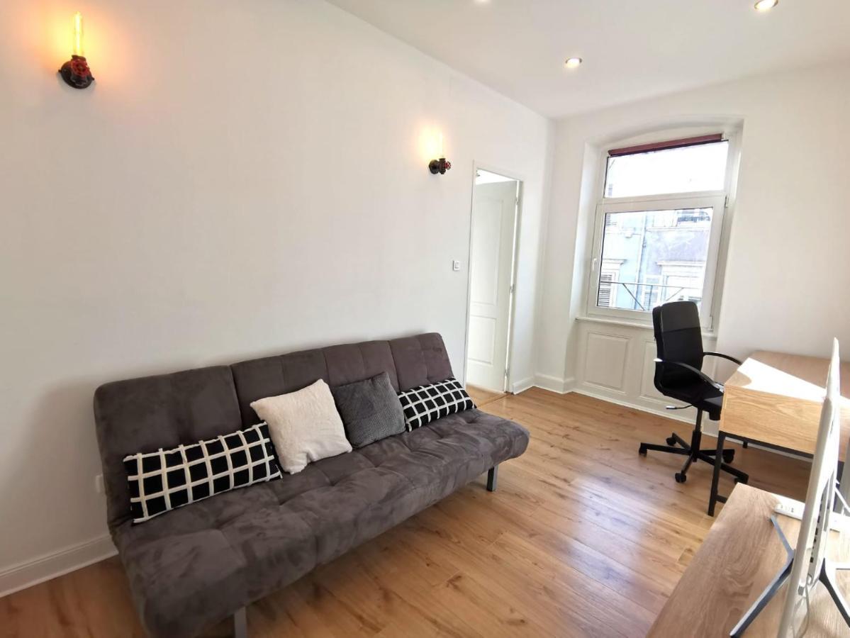 Апартаменты Appart Industriel A 5 Min A Pieds De La Gare Мюлуз Экстерьер фото